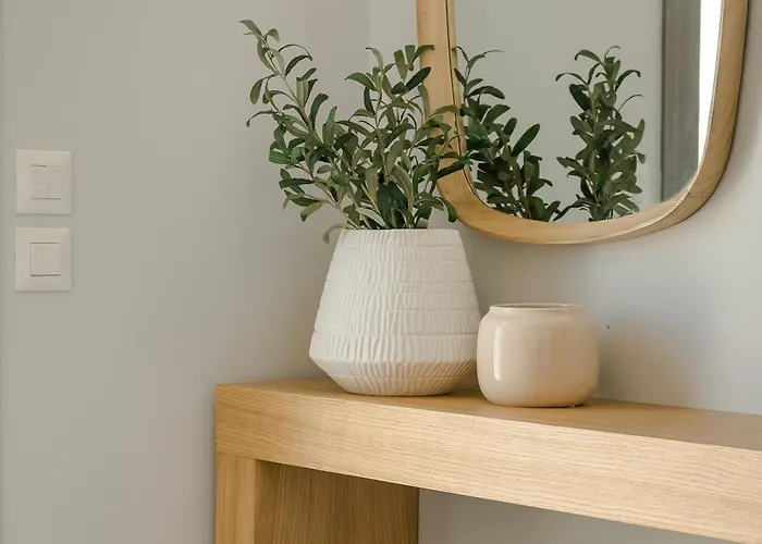 Ionian Treasure Daire *