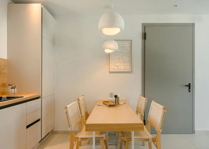 Ionian Treasure * Efl